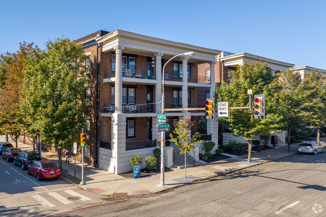 Building Photo - 4400 Walnut Rental