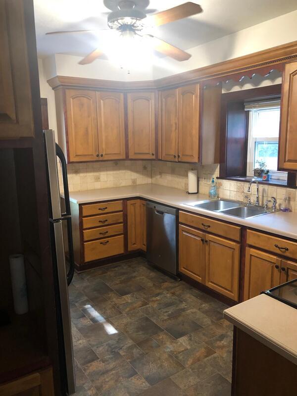 Photo - 1336 Massachusetts St