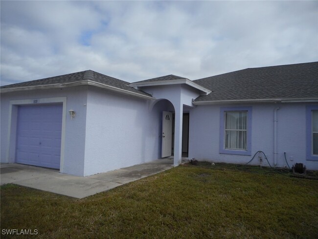 Photo - 809 SE 5th Ave Townhome