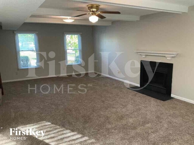 Photo - 12 Hickory Knoll Ct