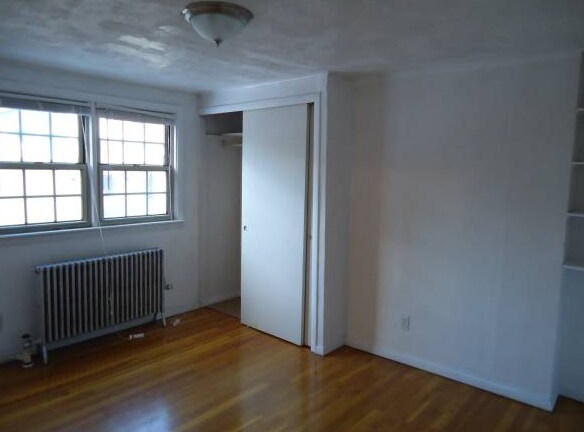 Photo - 16 Melrose St Unit 4