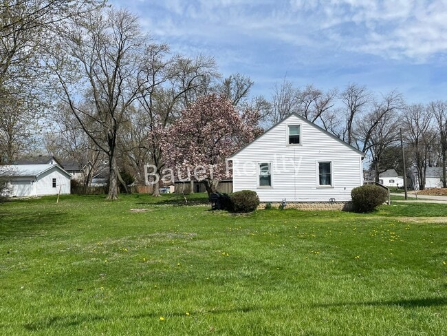 Photo - 912 Grove Ave