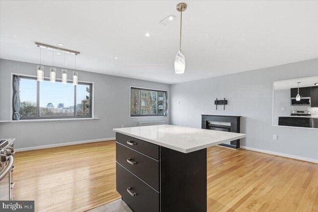 Photo - 1300 S Arlington Ridge Rd Unidad 618