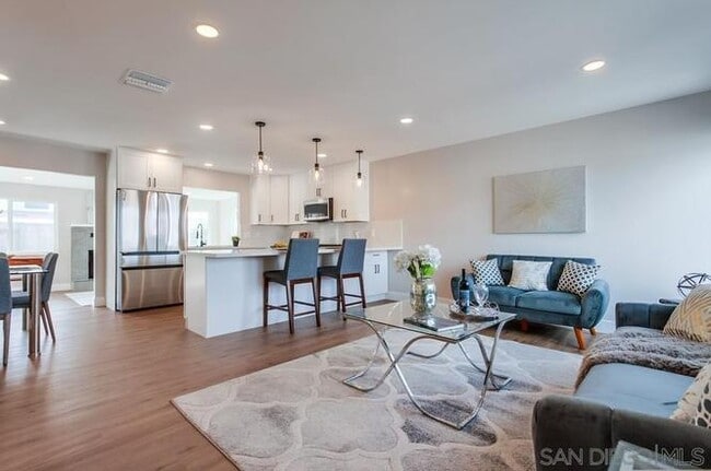 Photo - 8733 Belfast Cir