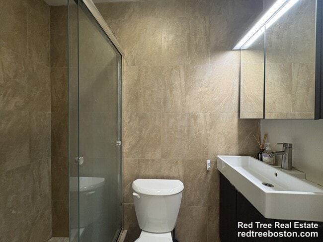 Photo - 1203 Beacon St Unit 6