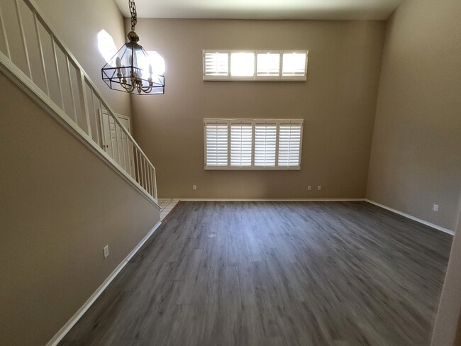 Photo - 5369 Chili Pepper St