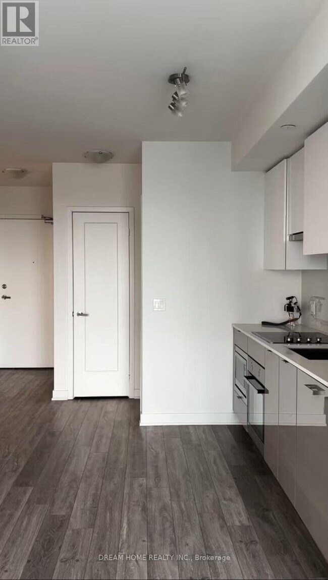 Photo - 195 Redpath Ave Unité 2805