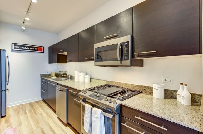 Photo - 846 W Blackhawk St