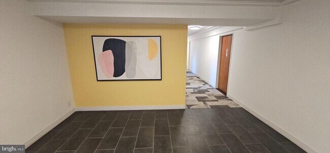 Photo - 520 N St SW Unit S-316