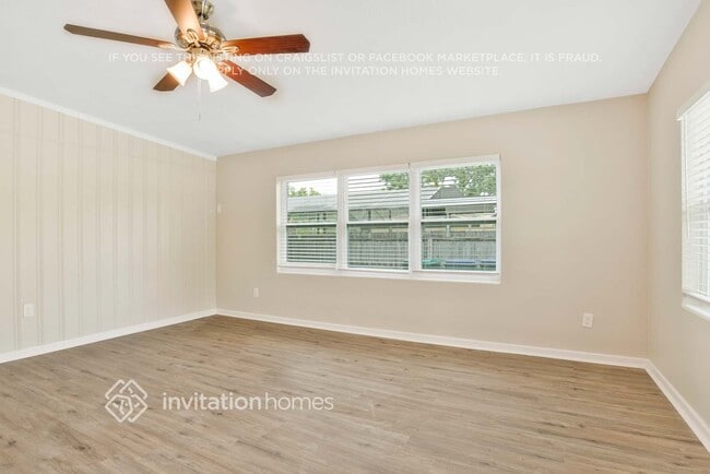 Photo - 1726 Diamond Dr