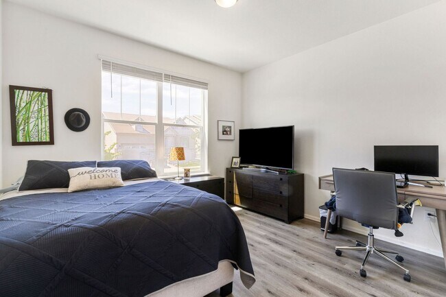 Photo - Gorgeous and Spacious 3-Bedroom Home in Mosaic with 2-Car Garage