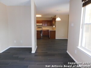 Photo - 10386 Oakwood Crest