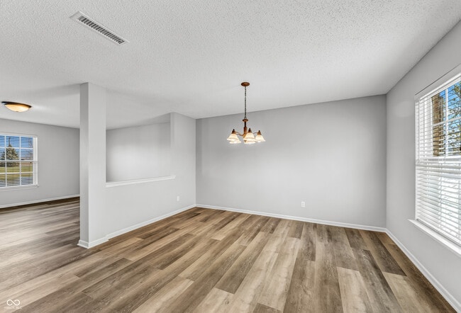 Photo - 9714 Lantern Ln