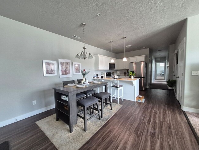 Photo - Charming 3 Bed Riverton Condo Minutes from Mountain View Village!!! Unit 202