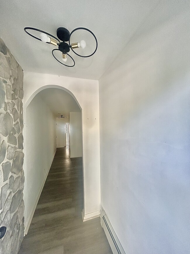 Hallway - 205 N 16th St Unit A