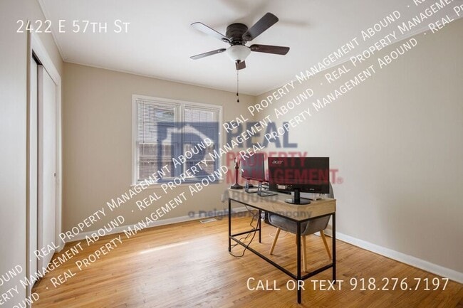 Photo - 2422 E 57th St
