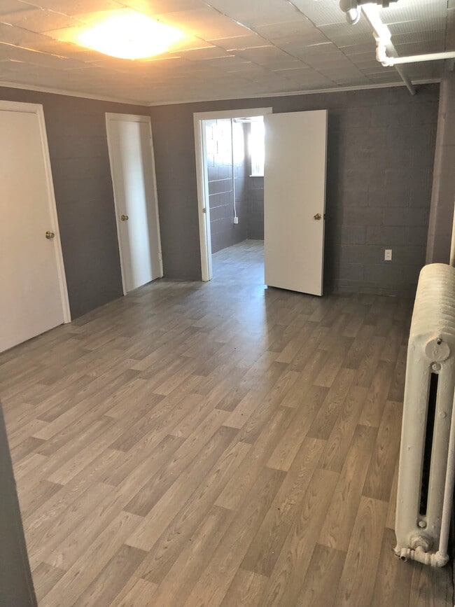 1401 E Richwoods Blvd Apartments Unit 2 Peoria, IL