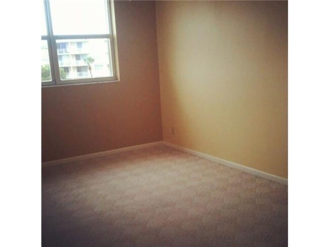 Photo - 480 Executive Center Dr Unit 480 Executive Center Drive  4-K