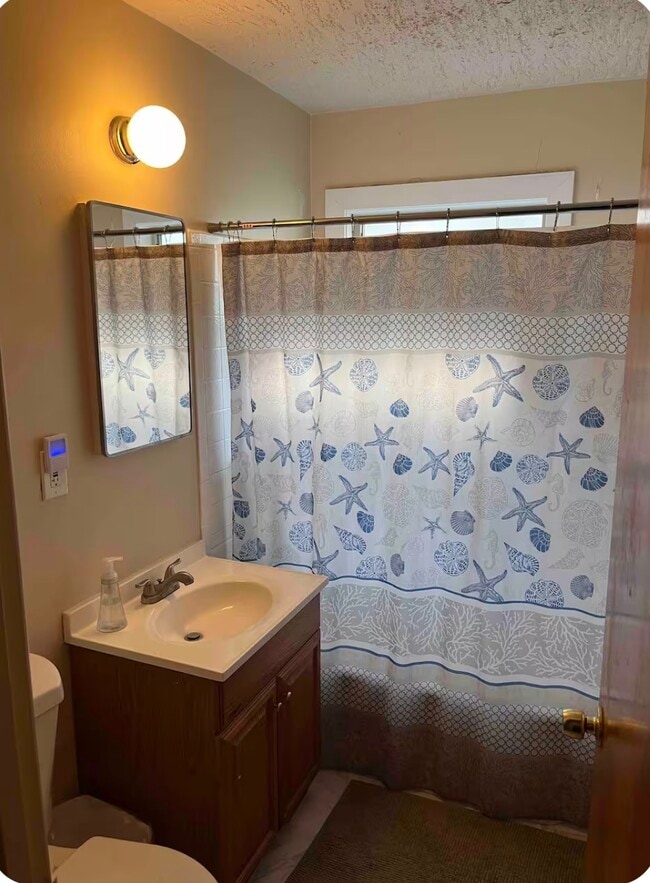 Photo - 1070 E 21st St Unit 1070