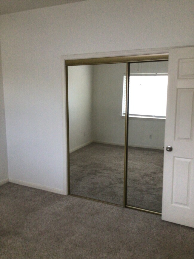 REALLY LARGE BEDROOMS