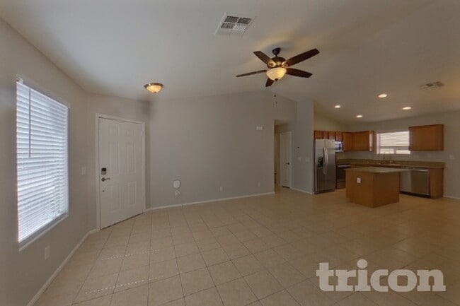 Photo - 39964 W Sanders Way
