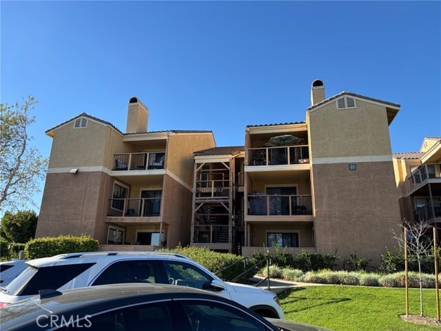 Building Photo - 10655 Lemon Ave Unit 4008