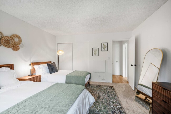 Photo - 610 Calle De Los Amigos Unidad ID1244466P