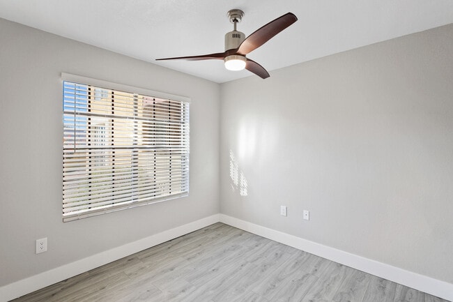 Photo - Clifton on 7th