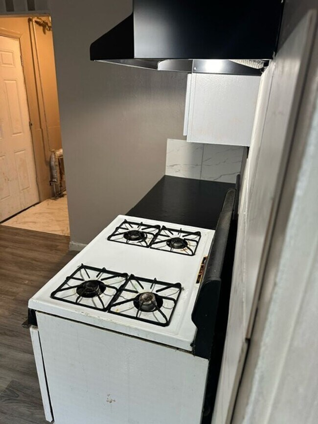 Section 8 Slab Home with Appliances House Rental in Gary, IN