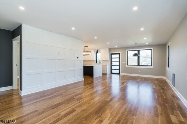 Photo - 76 Burnet Rd