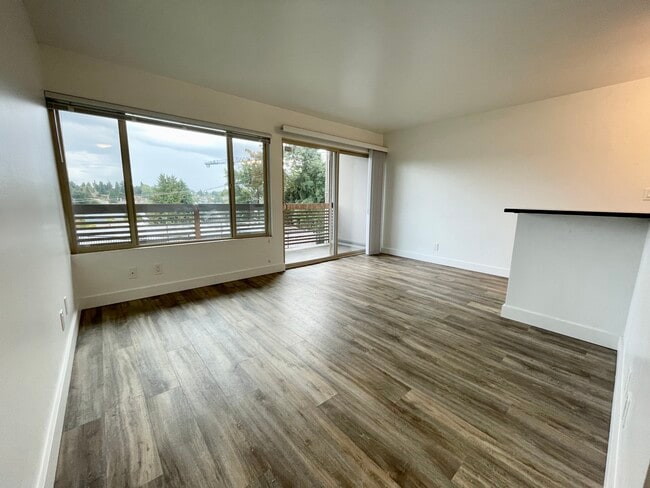 Photo - Village Vista Apartments