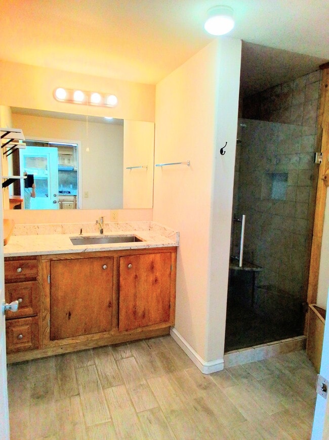 Photo - 2633 G Rd