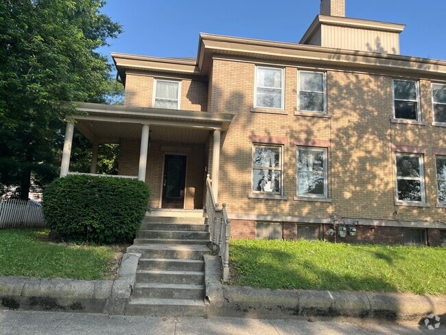 Building Photo - Wallace Ave Duplex Unit 103 Rental