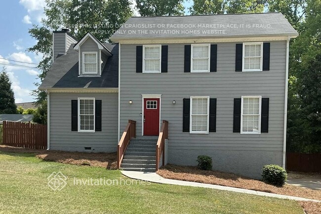 Building Photo - 6186 Pinewood Dr SE