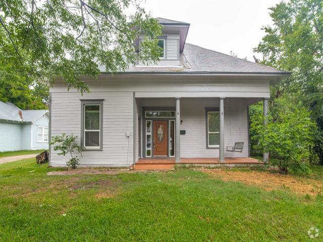 Building Photo - 500 N Virginia St Rental