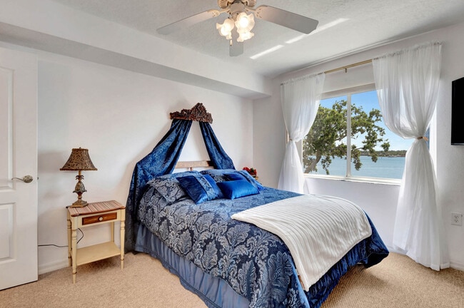 Photo - 711 N Halifax Ave Unidad 406