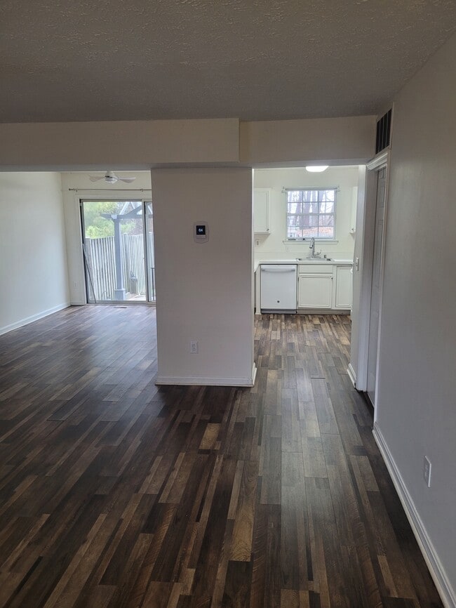 Photo - 1252 Castine Ct