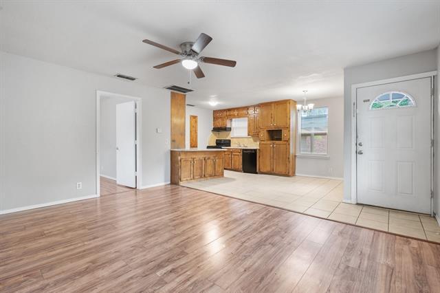 Photo - 1206 Joslin St