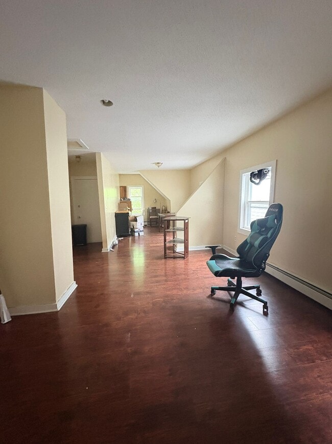 Building Photo - 302 Greenwich Ave Unit 3 Rental