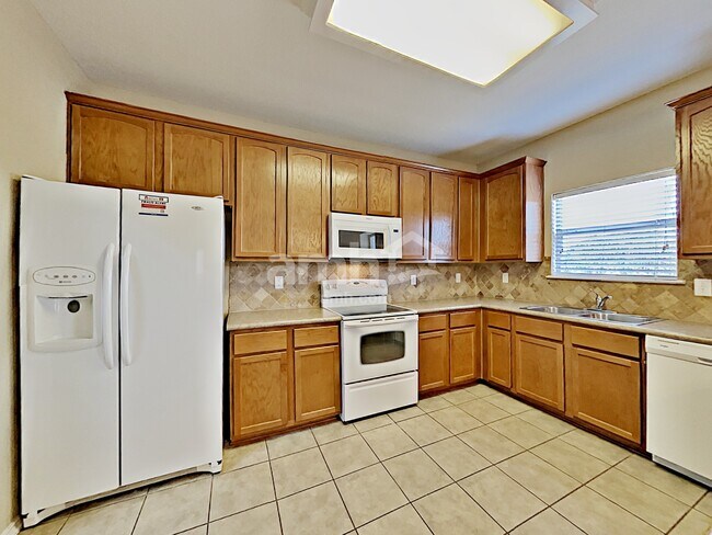 Photo - 6410 Oldham Cv