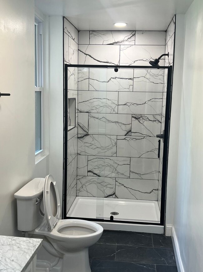 Photo - 234 Meyran Ave Unit 1st floor