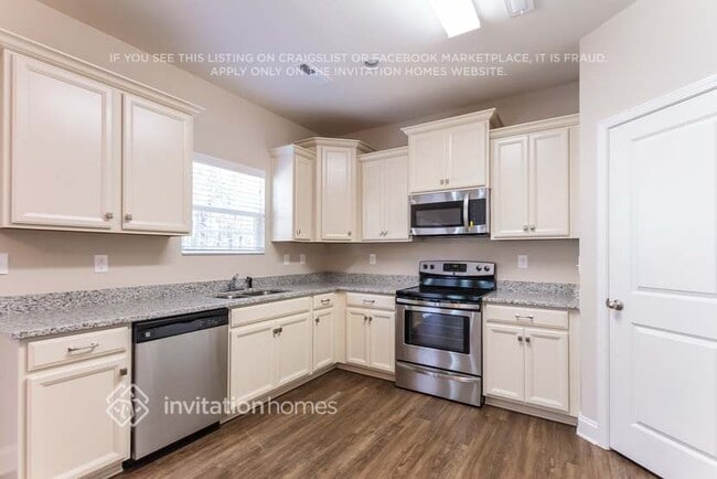 Photo - 5626 Colonial Garden Dr