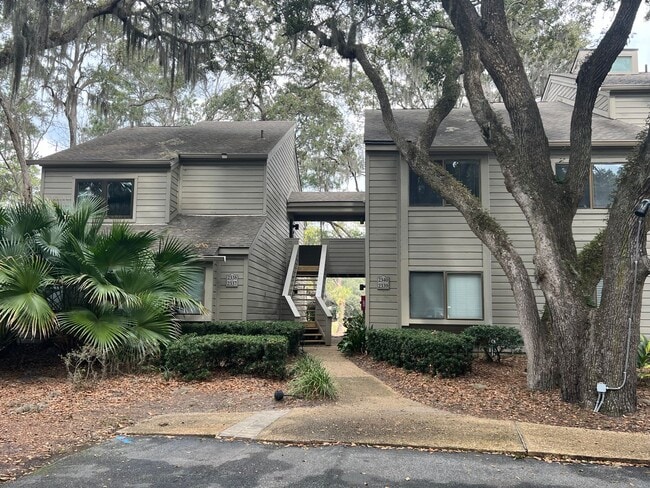 Photo - Half Off First Full Month's Rent! Unfurnis...