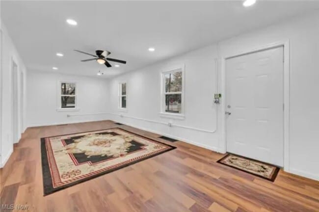 Photo - 1504 14th St SE