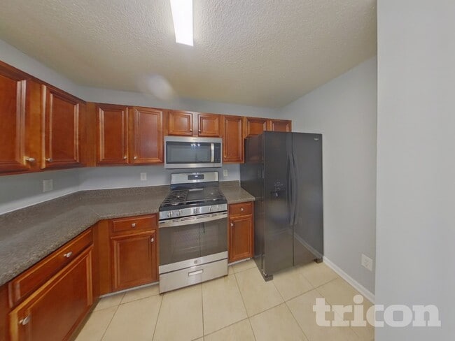 Photo - 4551 Derby Loop