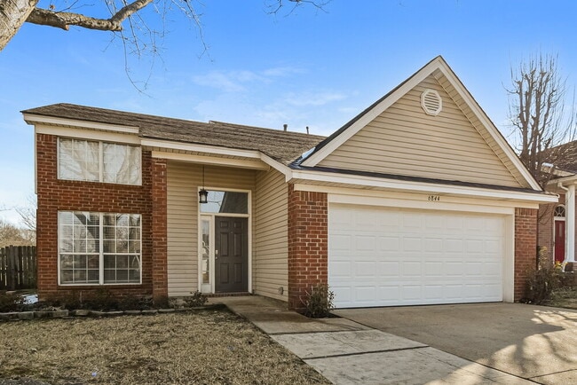 Photo - 6844 Charlotte Dr