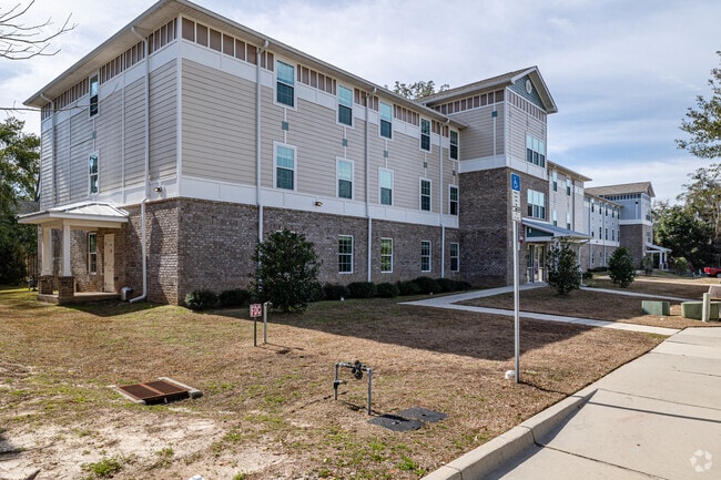 Photo - Westgate - Dorm Style Housing
