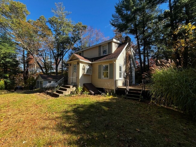 Photo - Charming 2 Bedroom Home