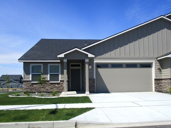 Gorgeous West Richland Home Near Country M... - Gorgeous West Richland Home Near Country M...