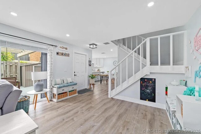 3132 SW 20th Terrace